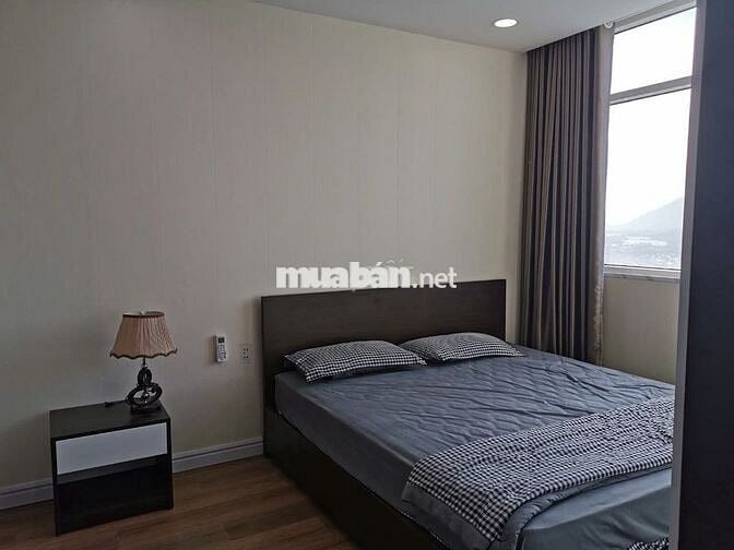 2 bedrooms for rent in Muong thanh near river, nice view
