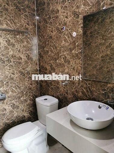 2 bedrooms for rent in Muong thanh near river, nice view