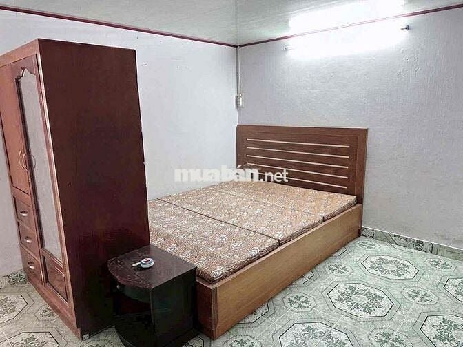 CHO THUÊ NHÀ NGUYÊN CĂN CÓ GÁC LỬNG  HẺM LÊ HỒNG PHONG, NHA TRANG