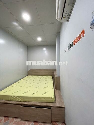 nhÀ NC 2PN Bến Vân Đồn gần Khánh Hội cầu Camettle đh Ng Tất Thành q4