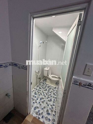 Nhà trệt lửng lầu ở Hóc Môn ( 4x11m) 315tr