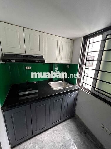 1 phòng *** có thang máy tại 322 mỹ đình, ko giới hạn người và xe