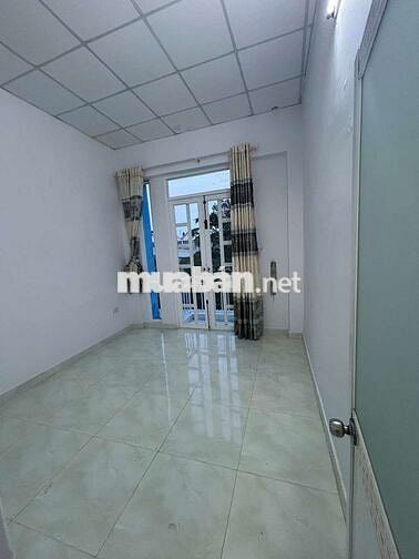 Nhà trệt lửng lầu ở Hóc Môn ( 4x11m) 315tr