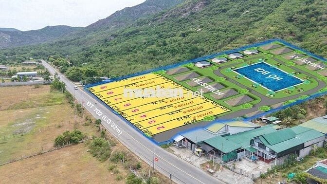 BÀ CHỊ CẦN BÁN LÔ ĐẤT ĐỐI DIỆN VIN  CAM RANH, GIÁ CHỈ 7TR/M2!!!!