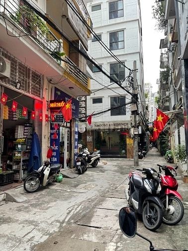 45m² ĐÀO TẤN mặt tiền 5m - ngõ rộng, thoáng sáng, gần mặt đường.