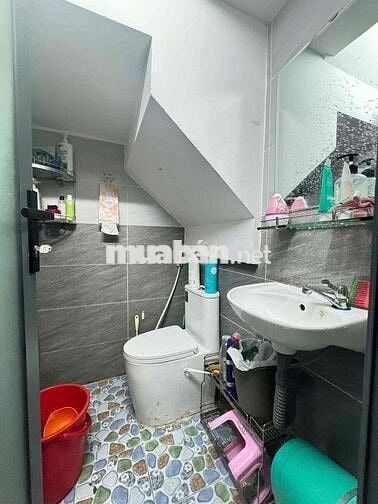 CHO THUÊ MBKD MẶT TIỀN ĐƯỜNG NGUYỄN CÔNG HOAN - PHÚ NHUẬN ( CÁCH KHU P