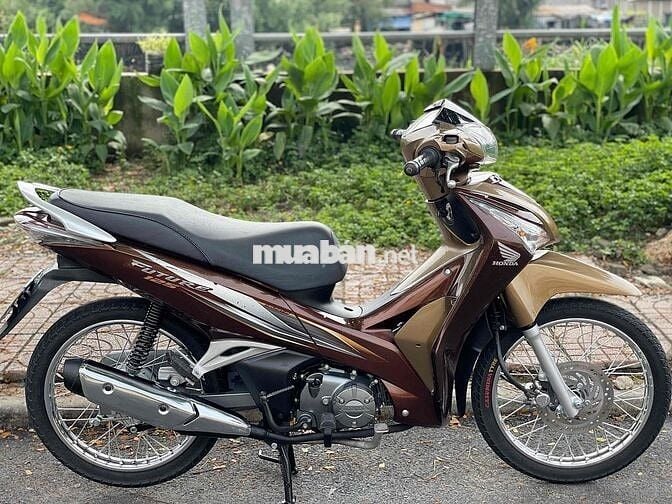 đưa trước 10 củ nhận xe