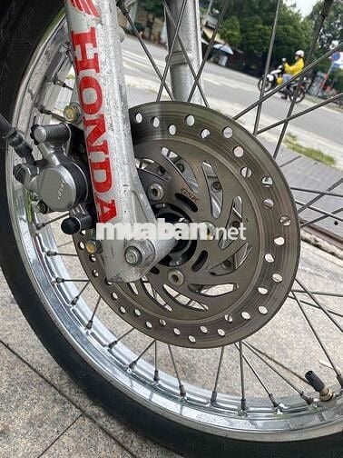 bán xe Chính chủ : Sang tên công chứng :