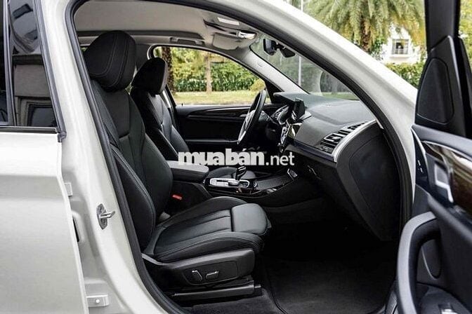 BMW X3 20i 2024 Trắng LƯỚT 7900km GIAO NGAY