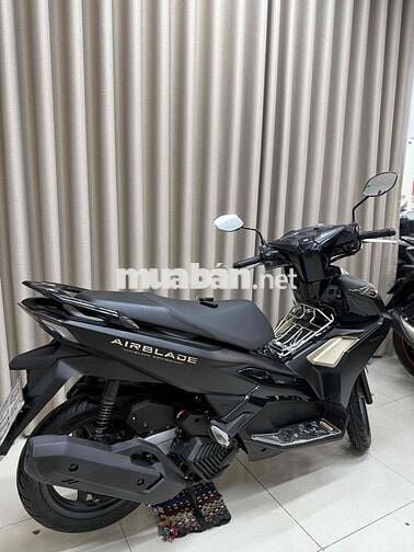 AB 125  còn rất mới  cần bán