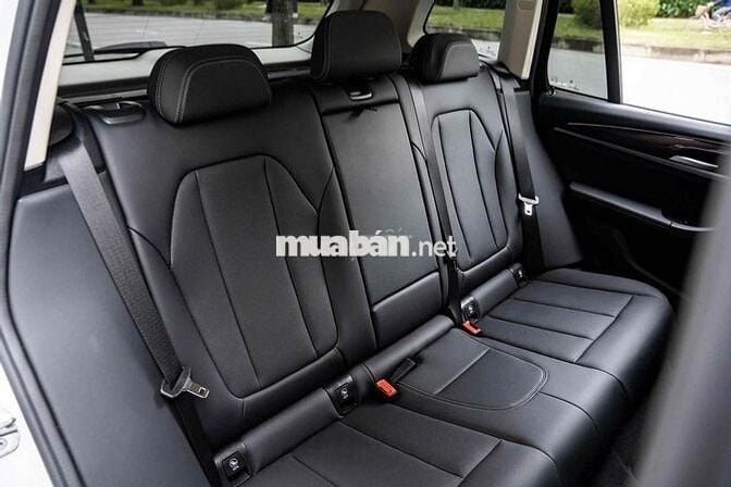 BMW X3 20i 2024 Trắng LƯỚT 7900km GIAO NGAY