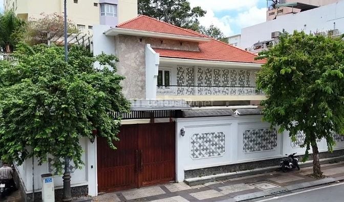 Rẻ, hiếm: Điện Biên Phủ, Bình Thạnh 11x50m CN: 840m2 chỉ 140 triệu/m2 