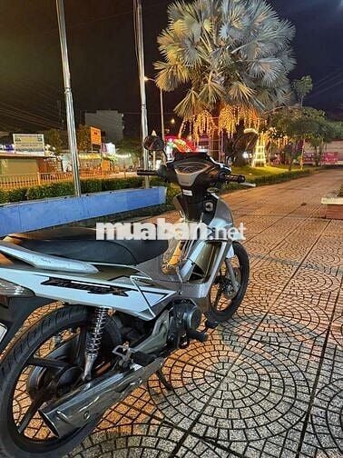 Honda Future X Trắng bạc