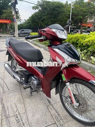 bán xe Chính chủ : Sang tên công chứng :