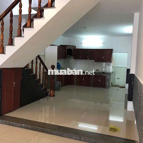 Nhà thuê mặt tiền KD gần Trung tâm hành chính Dĩ An