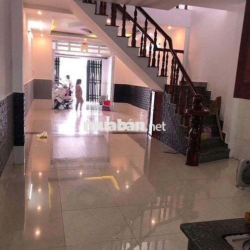 Nhà thuê mặt tiền KD gần Trung tâm hành chính Dĩ An