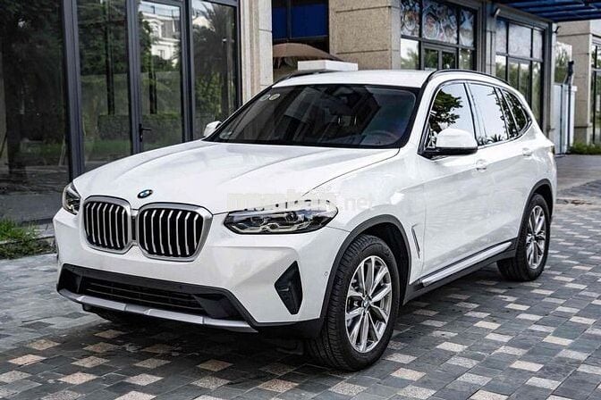 BMW X3 20i 2024 Trắng LƯỚT 7900km GIAO NGAY