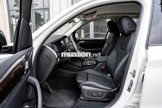 BMW X3 20i 2024 Trắng LƯỚT 7900km GIAO NGAY