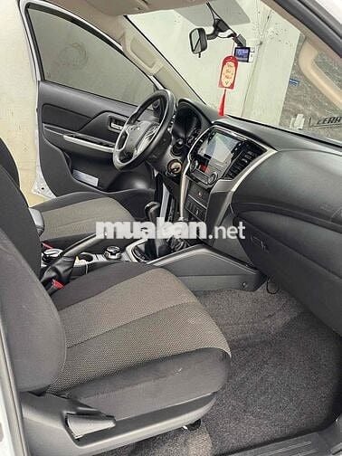 TRITON MT 2 CAU XE MOI CHAY 38 NGHIN CAY