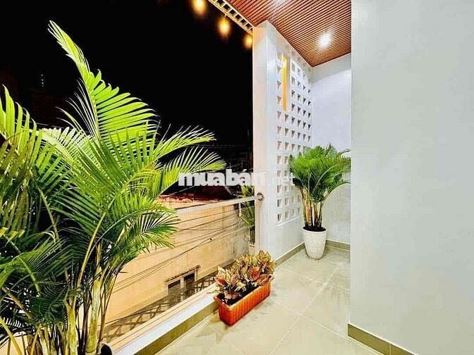 Nhà đẹp giá rẻ cạnh chợ Hiệp Thành,Quận 12 60m2 2Tỷ250 đang thuê 7tr