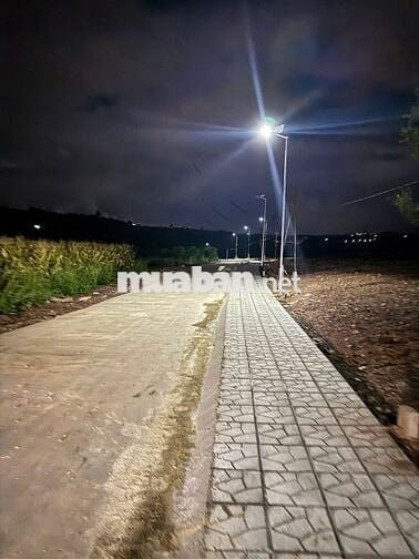 Đất nghĩ dưỡng 1000m2 sổ sẵn thổ cư giá chỉ 630 triệu ven Đà Lạt