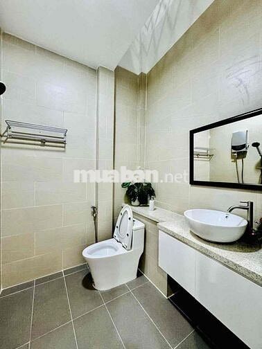 Nhà đẹp giá rẻ cạnh chợ Hiệp Thành,Quận 12 60m2 2Tỷ250 đang thuê 7tr