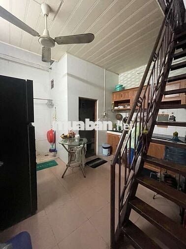 BÁN NHÀ PHAN VĂN HỚN,VỊ TRÍ ĐẸP, TÂN THỚI NHẤT Q 12 HẺM XE HƠI, GIÁ RẺ