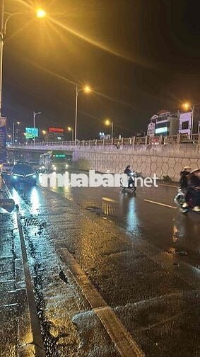 Nhà 4 tầng, 44m2 gần Dương Văn Bé, ô tô đỗ cổng