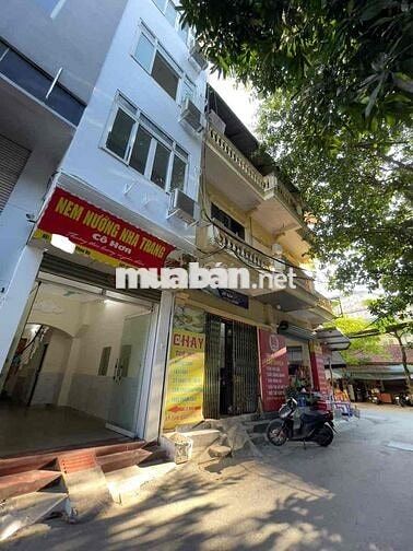 Mặt ngõ kinh doanh Núi Trúc - 38m2-10m ra phố -Ngõ thông, Chỉ 9,2 Tỷ