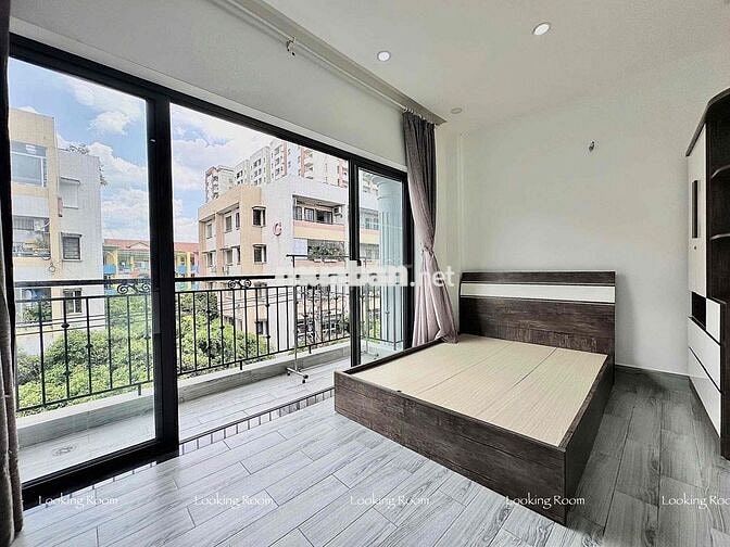 CĂN HỘ STUDIO BAN CÔNG GẦN ĐẠI HỌC VĂN HIẾN - TIỆN ĐI ĐẦM SEN