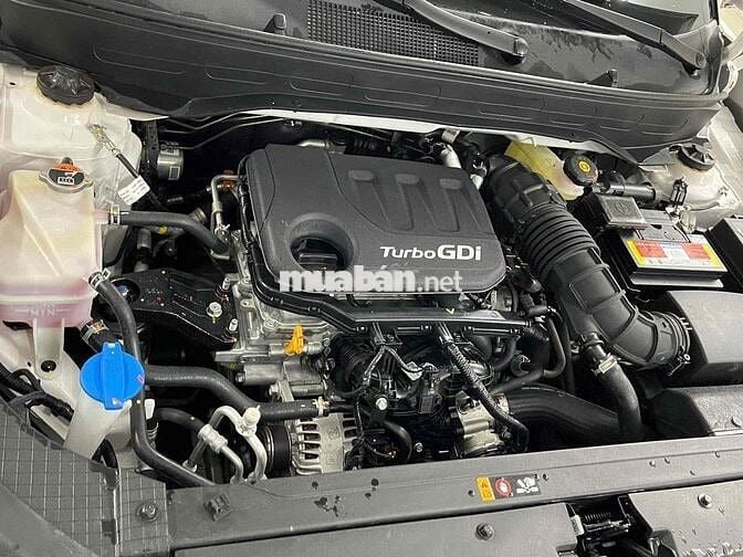 VENUE PREMIUM TURBO DK 2025 chay 7 NGHÌN CÂY