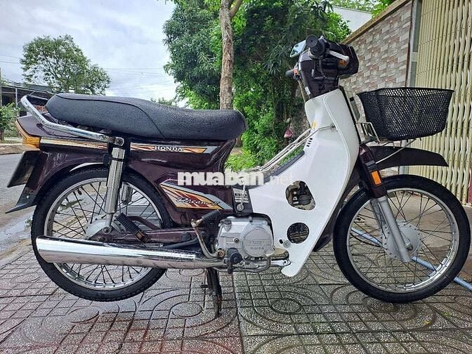 Dổi xe mới cần bán lại dream sanda bos