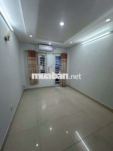 Nhà Hẻm ô tô đường Tám Danh - Nhỉnh 5 Tỷ