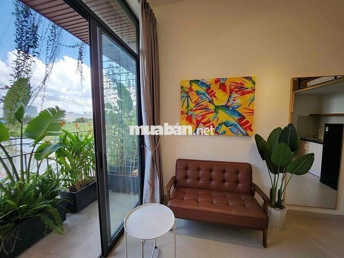 CĂN HỘ CÓ BAN CÔNG SIÊU THOÁNG MÁT , GẦN TRƯỜNG ĐẠI HỌC TDTU , ĐH RMIT