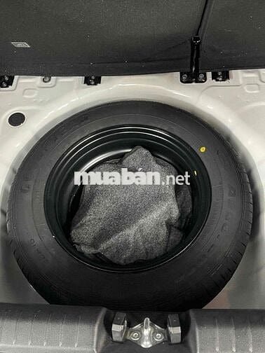 VENUE PREMIUM TURBO DK 2025 chay 7 NGHÌN CÂY