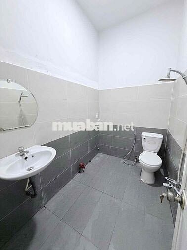 NHÀ NGUYÊN CĂN LỘ OTO HẺM 85 PHẠM NGŨ LÃO GẦN TRƯỜNG THỚI BÌNH