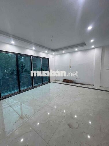 💥 Nhà đẹp phố Hồng Mai – 32m² × 5 tầng – ô tô đỗ cửa – full nội thất 💥