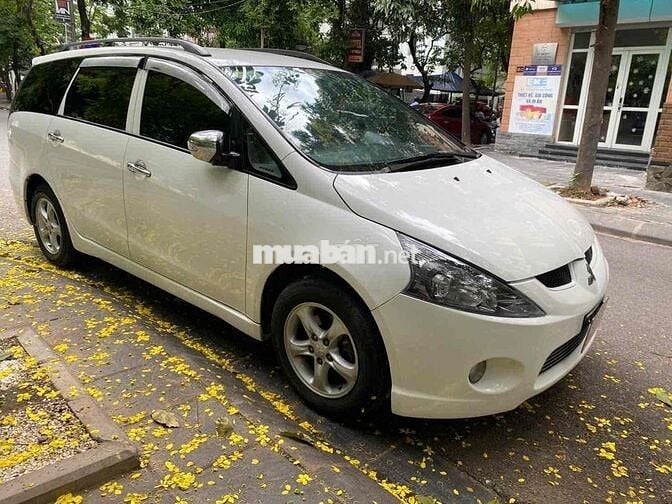 Bán Mitsubishi Grandis 7chỗ stđ trắng đẹp