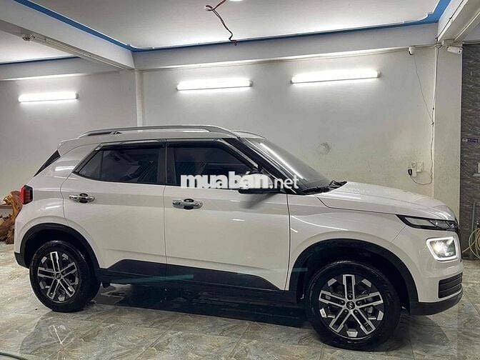 VENUE PREMIUM TURBO DK 2025 chay 7 NGHÌN CÂY