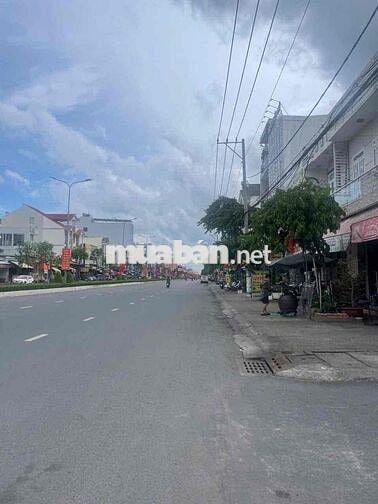 MẶT TIỀN NGUYỄN VĂN CỪ GIÁ TỐT