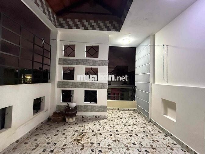 Cho thuê nhà Nguyên Căn - Nguyễn Công Hoan - Giao Nguyễn Lâm