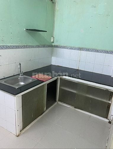 Cho Thuê Nhà Nguyên Căn : phường Bảy Hiền, Tp.HCM. dt:3,3x8,5m 1 lầu