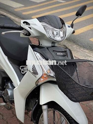 Future 125 - 2023 - 9 ngàn cây