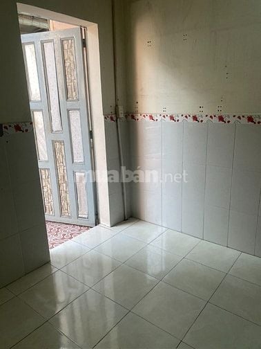 Cho Thuê Nhà Nguyên Căn : phường Bảy Hiền, Tp.HCM. dt:3,3x8,5m 1 lầu