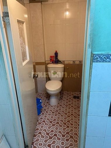 Cho Thuê Nhà Nguyên Căn : phường Bảy Hiền, Tp.HCM. dt:3,3x8,5m 1 lầu