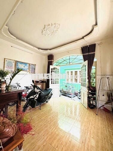 Chính chủ gửi bán căn nhà Đông Hưng Thuận q12 nhà cấp 4 diện tích 72m