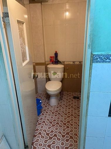 Cho Thuê Nhà Nguyên Căn : phường Bảy Hiền, Tp.HCM. dt:3,3x8,5m 1 lầu