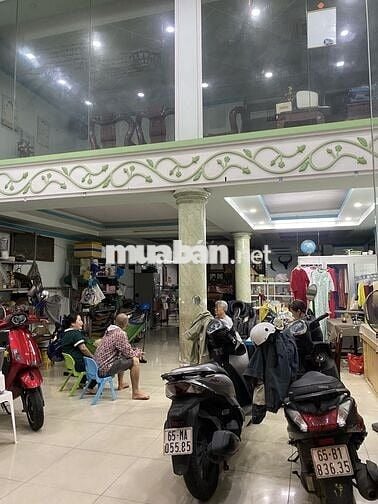 Cho Thuê Nhà Trệt 2 Lầu Mặt Tiền 7,5M Trần Hoàng Na (cũ) Đông Đúc