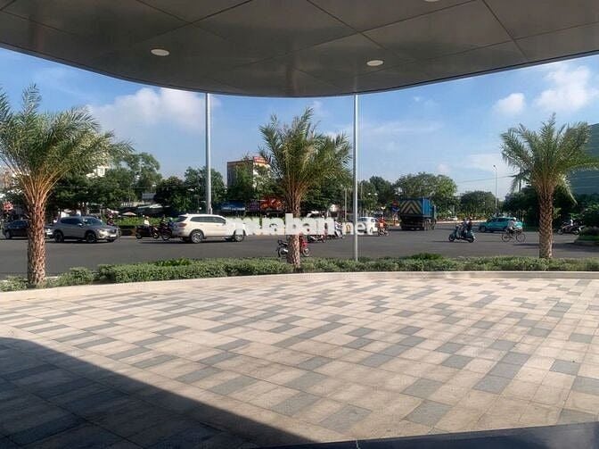 CHO THUÊ GÓC 2 MẶT TIỀN – CHÍ LINH CENTER, VÒNG XOAY NGUYỄN HỮU CẢNH