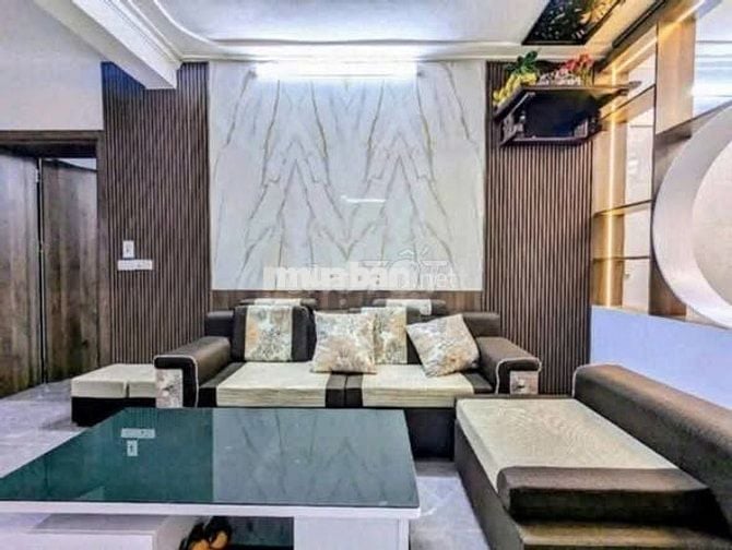 Tập thể Kim Mã – GTVT1 32.6/55m² T1 5.8 Tỷ Ba Đình – NHÀ ĐẸP FULL ĐỒ